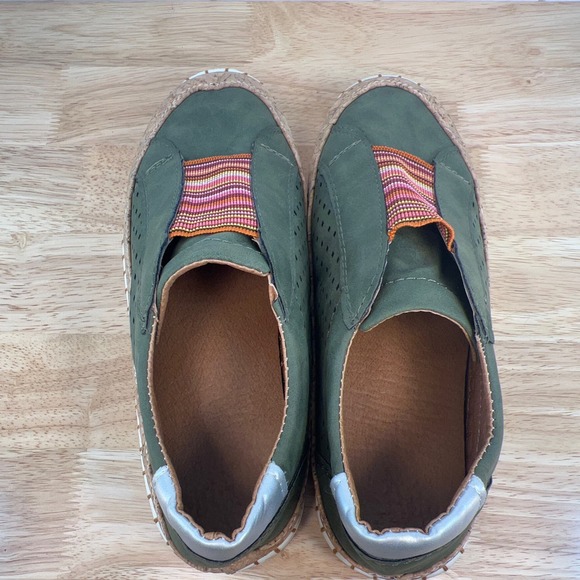 Size‎ 8.5 slip on boat shoes - Picture 6 of 6